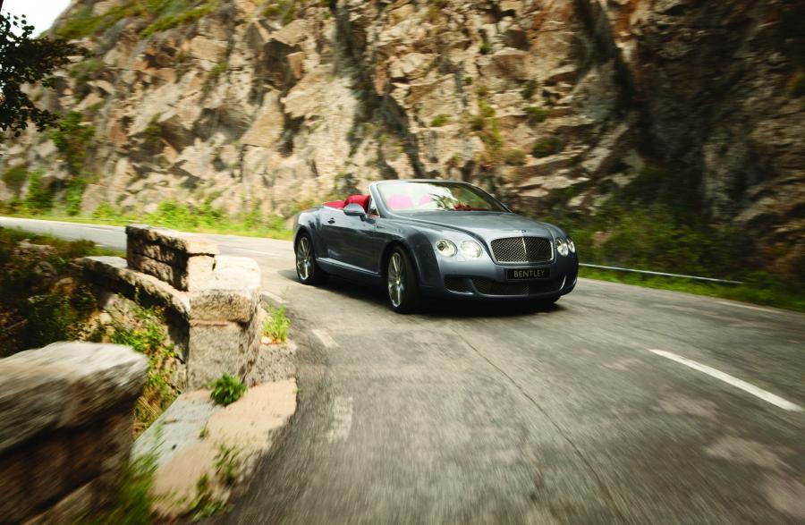  Bentley Continental GTC Speed 2010 года  (фото 19 из 70)